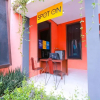 Отель SPOT ON 2117 Anugerah Family Residence, фото 1