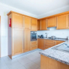 Отель Bright and Comfortable 2 Bedroom Apartment in Porto de Mos by Ideal Homes, фото 5