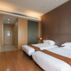 Отель Yicheng Apartment PaZhou Poly World Center, фото 19