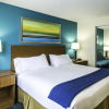 Отель Holiday Inn Express Hotel & Suites Jacksonville-Blount Island, фото 5