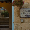 Отель Dolphin Guest House and Studios, фото 1