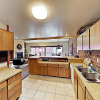 Отель New Listing! Townhome W/ Sauna: Walk To Lifts 3 Bedroom Townhouse, фото 4