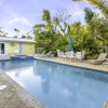 Отель Amarelo Sol 4 Bedroom Home by RedAwning, фото 17