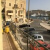 Отель Senglea Seafront Apartment, фото 5