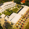 Отель MermerBeach Hotel, фото 1
