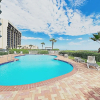 Отель Stylish Gulf-front Getaway - Heated Pool & Hot Tub 2 Bedroom Condo, фото 15
