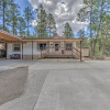 Отель Raven Hill Retreat' ~ 6 Miles to Ruidoso Downs!, фото 1