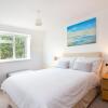 Отель Three Beaches Holiday Apartments - close to Goodrington beach in Paignton, фото 6