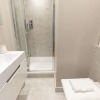 Отель JOIVY Astonishing 2 Bedroom near Mayfair & Piccadilly Circus, фото 8
