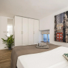 Отель M (MPE35) Apartamento dúplex con patio, фото 29