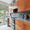 Отель Fantastic 4Bd House In The Heart Of Mitcham, фото 5