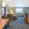 Отель TownePlace Suites Detroit Sterling Heights, фото 9