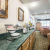 Отель Greeneville Inn and Suites, фото 4