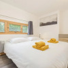 Отель Modern Apart 2BR Close to Grand Montets Lift, фото 5