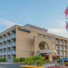 Отель Travelodge by Wyndham Outer Banks/Kill Devil Hills, фото 1