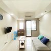 Отель Comfort 1Br At Gateway Park Lrt City Bekasi Apartment, фото 5