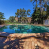 Отель Bay Parklands, Townhouse 9, 2 Gowrie Avenue, фото 14