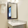 Отель Quality Inn & Suites, фото 9