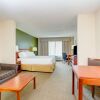 Отель Holiday Inn Express & Suites Dublin, an IHG Hotel, фото 5