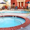 Отель Hampton Inn & Suites Los Angeles Burbank Airport, фото 21