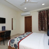 Отель OYO 10176 Hotel Bluebell, фото 14