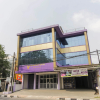 Отель RedDoorz Plus near Stasiun Bekasi, фото 17