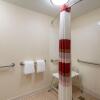 Отель Red Roof Inn Detroit - Roseville/ St Clair Shores, фото 45