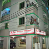 Отель Sea Breeze Resort, фото 1