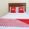 Отель OYO 91762 Green Home Stay Syariah, фото 17