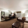 Отель Sleep Inn & Suites, фото 2