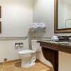 Отель Clarion Pointe Sulphur Springs, фото 8