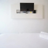 Отель Nice And Comfy Studio At Orchard Supermall Mansion Apartment, фото 3