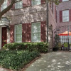 Отель Beautiful 3BR Townhouse in Downtown, фото 1