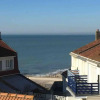 Отель Ambleteuse appartement vue mer 25m de la plage, фото 12