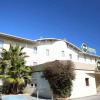 Отель B&B HOTEL Villeneuve-Loubet Plage, фото 1
