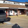 Отель Rustic Motel Rolla в Ролле