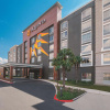 Отель La Quinta Inn & Suites by Wyndham San Antonio Downtown, фото 1