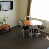 Отель Rosewood Court Motel, фото 11