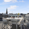 Отель Sanders King - Popular 2-bdr Apt In Copenhagen Center, фото 8