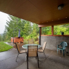 Отель Mt. Baker Lodging Ensuite 15 (Sleeps 6), фото 10