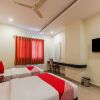 Отель OYO 24799 Redlas Inn, фото 10