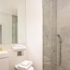 Отель Beautiful 2BR Home in West Kensington, 6 Guests, фото 11