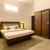 Отель Paramount Suites & Service Apartments, фото 11