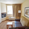 Отель MainStay Suites Raleigh North, фото 7