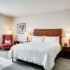 Отель Hilton Garden Inn Milwaukee Airport, фото 4