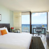 Отель Halepuna Waikiki by Halekulani, фото 3