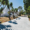 Отель Mid-Century Modern Villa Vintage Charm, фото 27