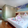 Отель Litian Bianjie Hotel, фото 2