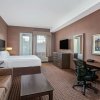 Отель La Quinta Inn & Suites by Wyndham Paso Robles, фото 25