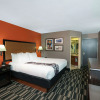 Отель La Quinta Inn & Suites by Wyndham Memphis Airport Graceland, фото 5